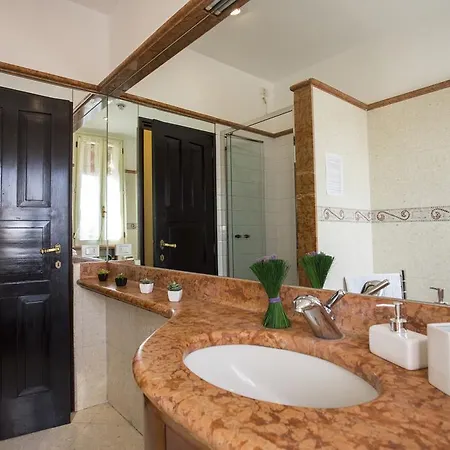 Alojamento de Acomodação e Pequeno-almoço Residenza Bianconcini